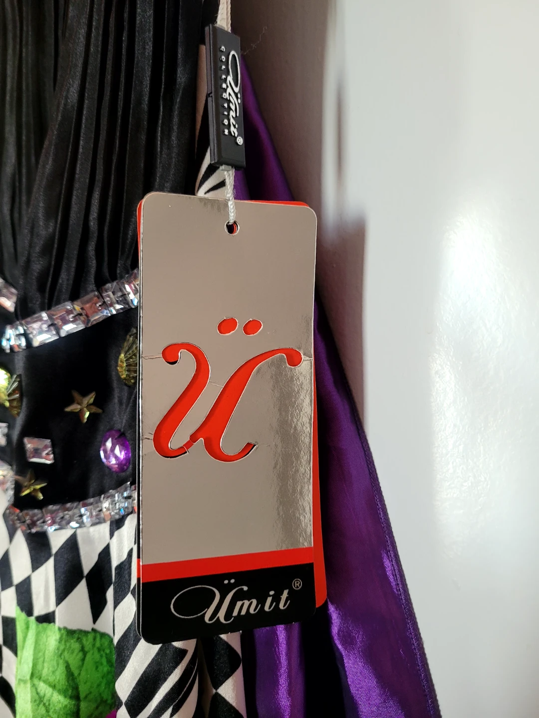 Umit Black & Patterned Evening Gown with Purple Scarf - photo 4