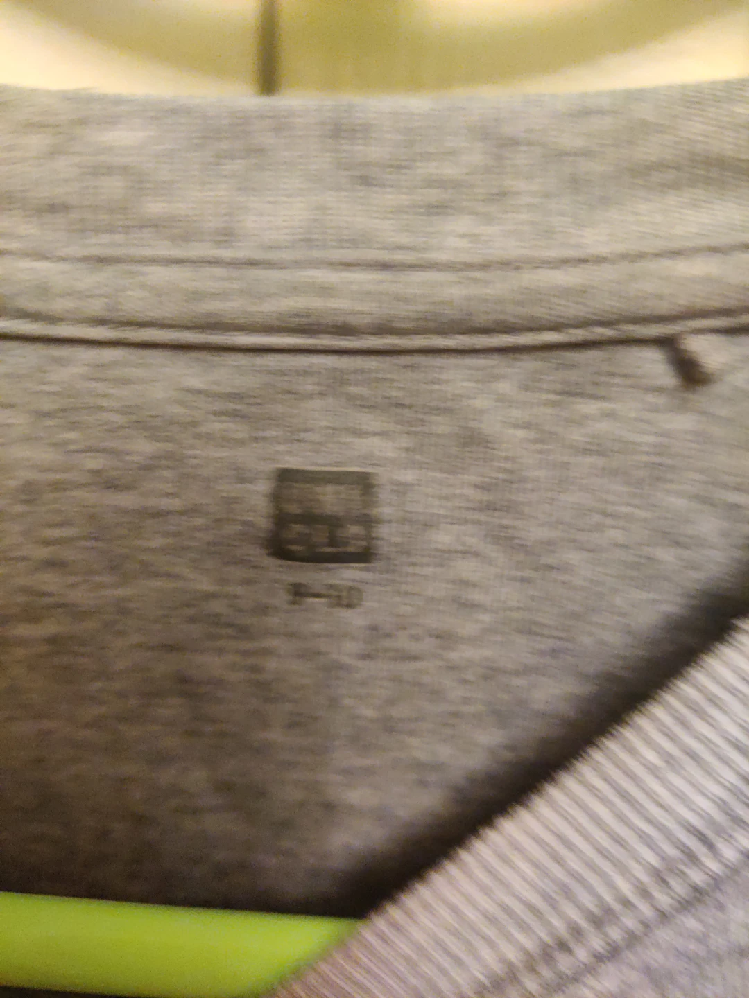 Uniqlo Grey Long Sleeve T-Shirt - Size 9-10 (no 3) - photo 3
