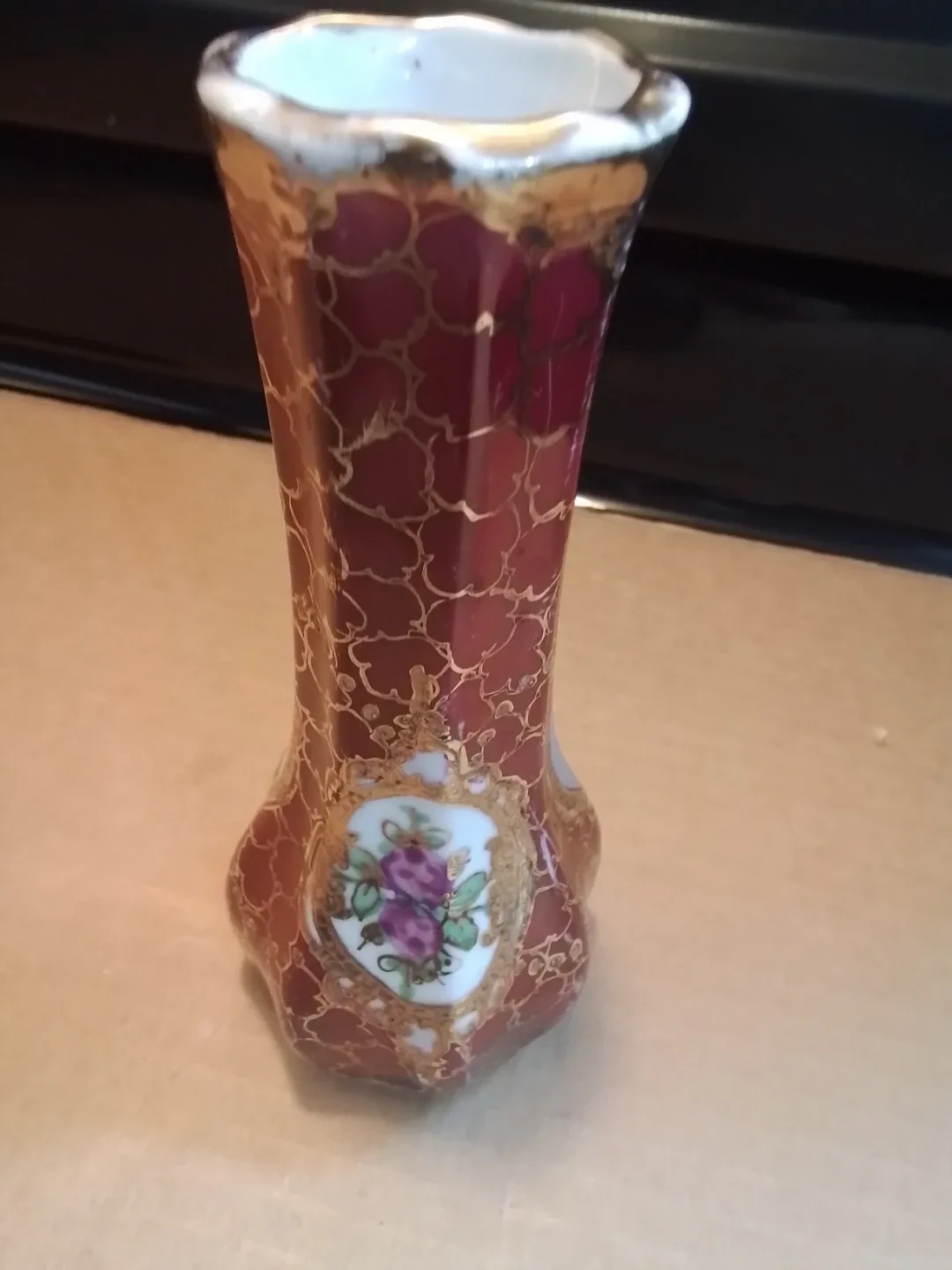 Hand Painted vintage Persian Qajar-style  Bud Vase - photo 3
