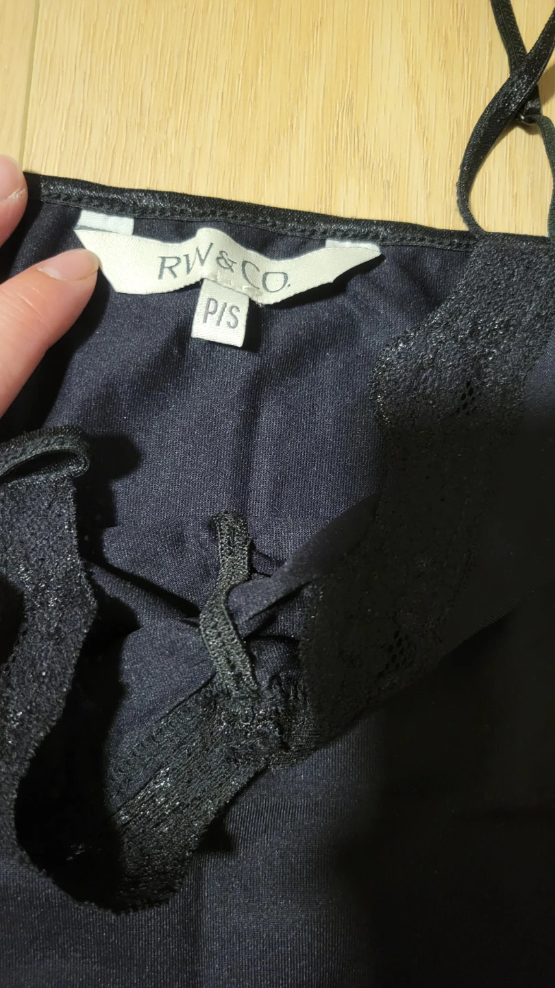 RW&CO. Black Lace Trim Camisole Top P/S - photo 3