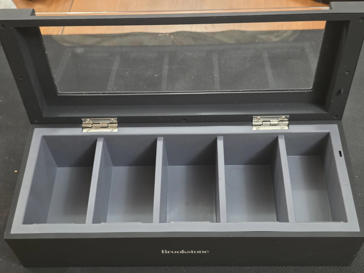 Brookstone Black 5-Slot Watch Box with Glass Lid - photo 2
