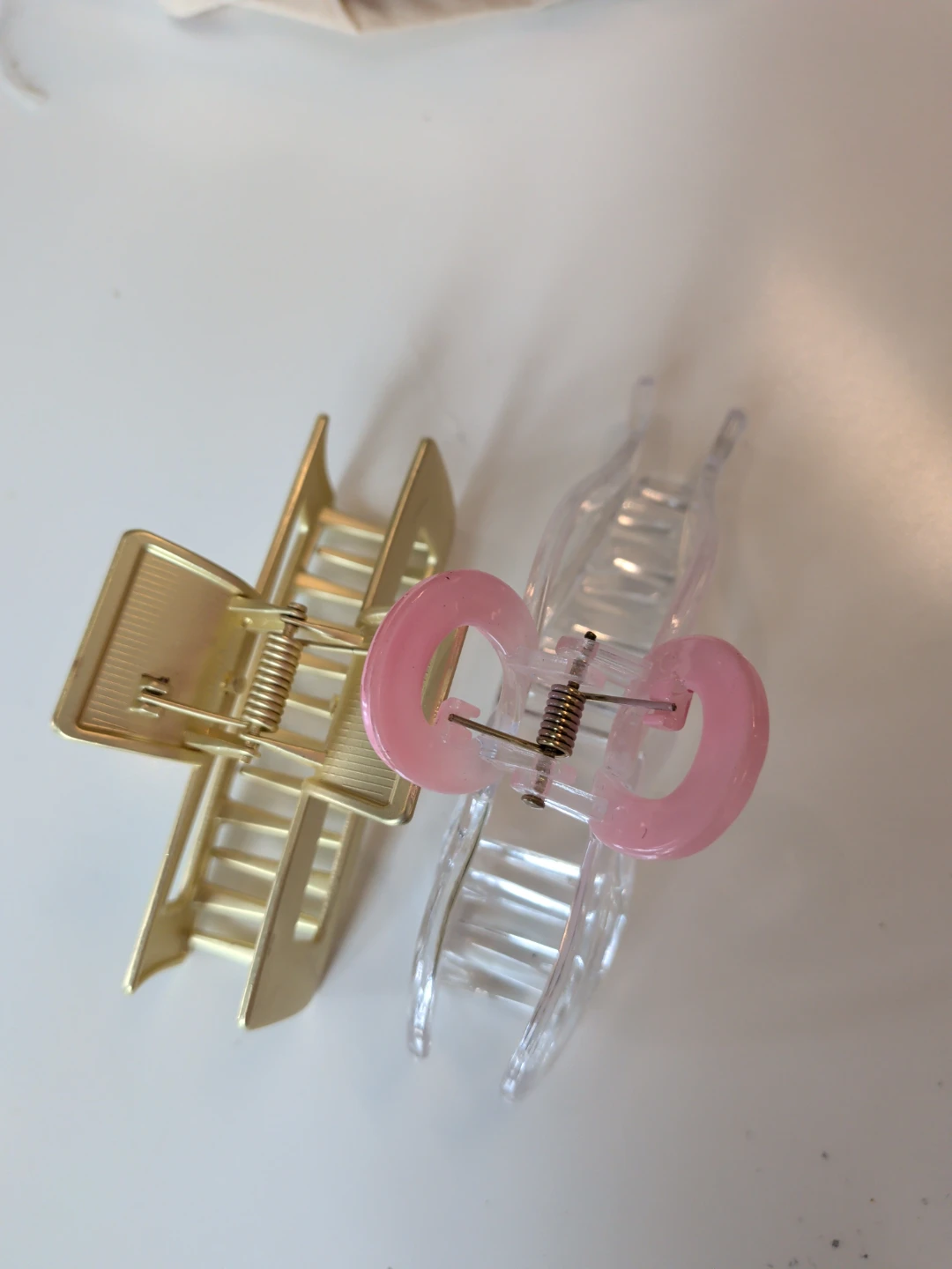 Set of Hair Claw Clips - photo 2