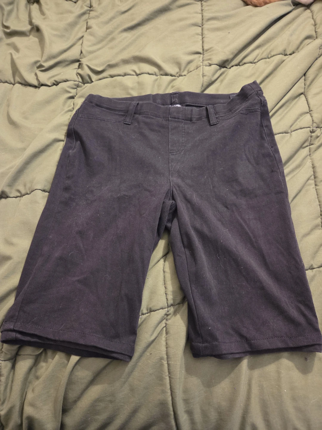 Women's Black Capri Pants