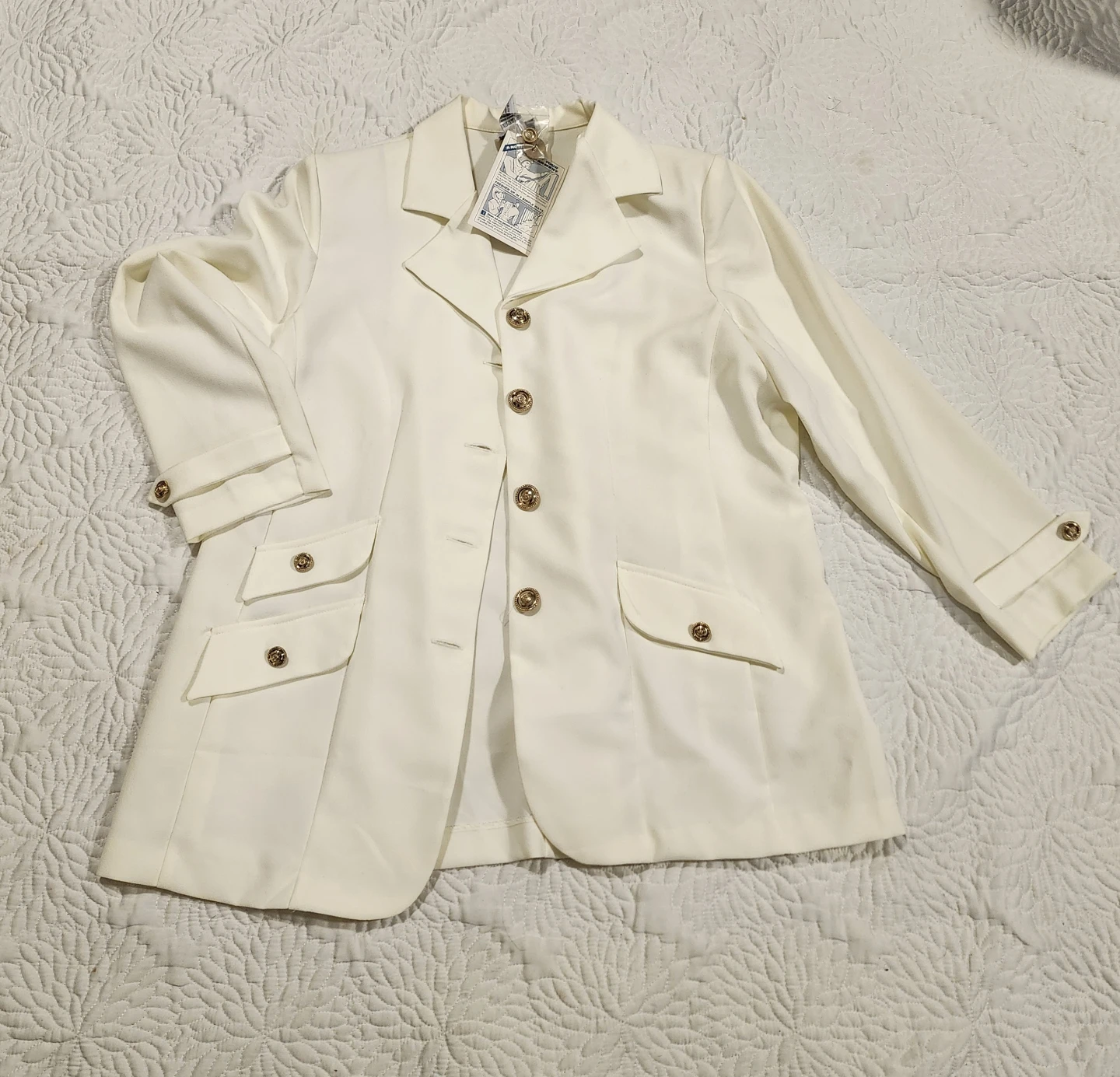 Main Street Classics Cream Blazer - photo 3