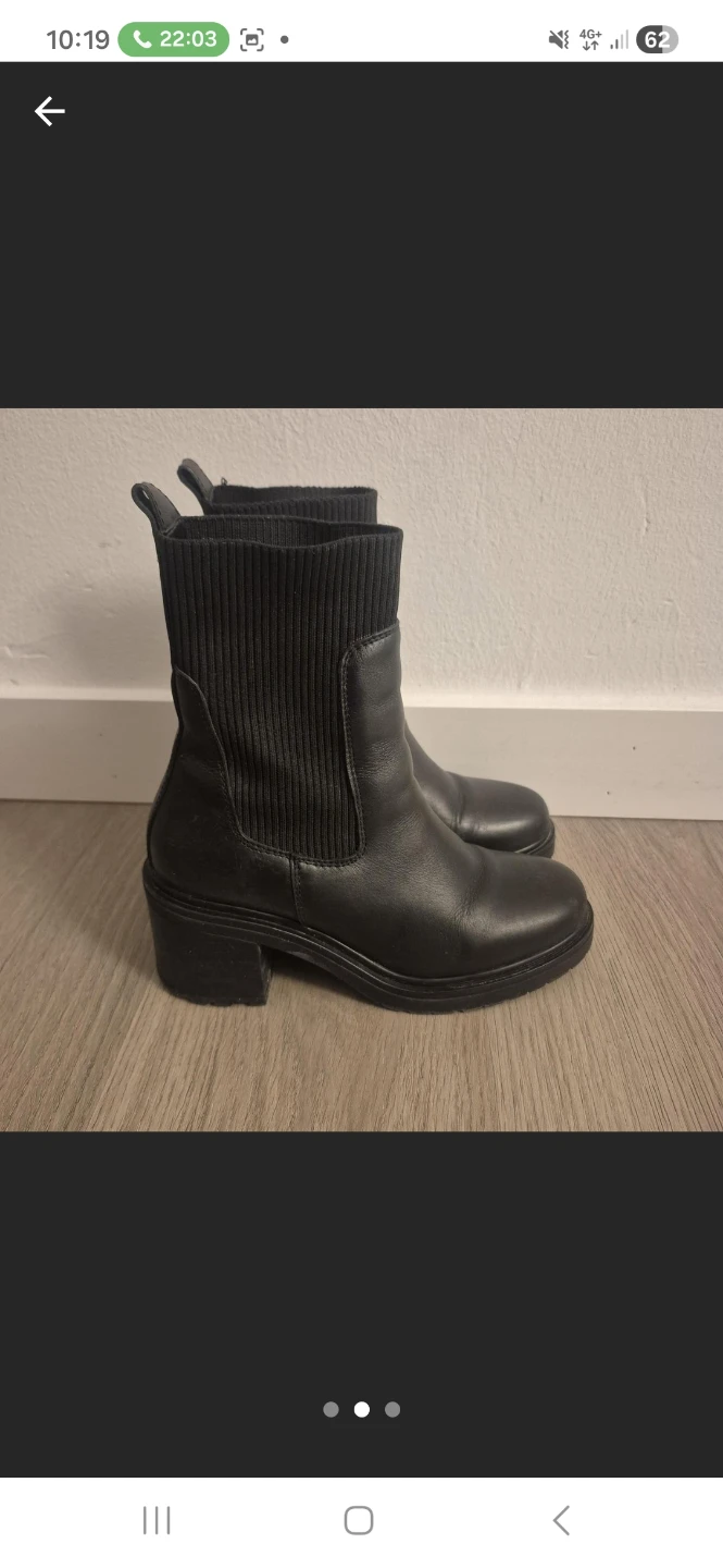 Black Chelsea Boots - photo 3