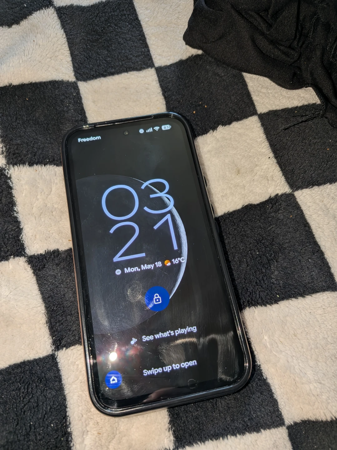 Google Pixel 8a Smartphone - photo 3