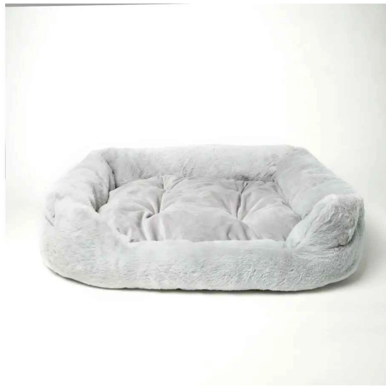 Brand new Grey Plush Pet Bed - photo 2