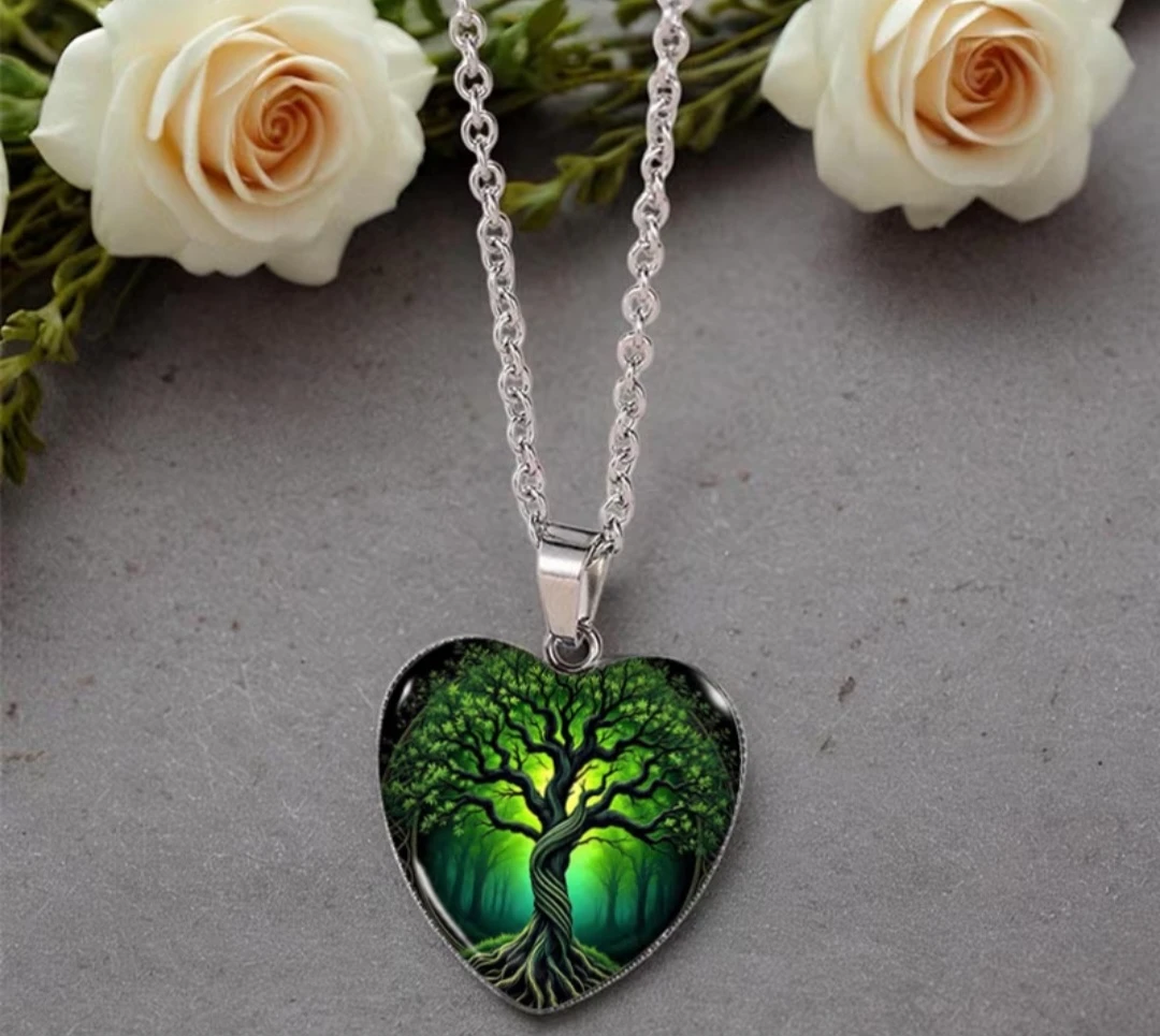 New Tree of Life Heart Shaped Glass Pendant Necklace - photo 5
