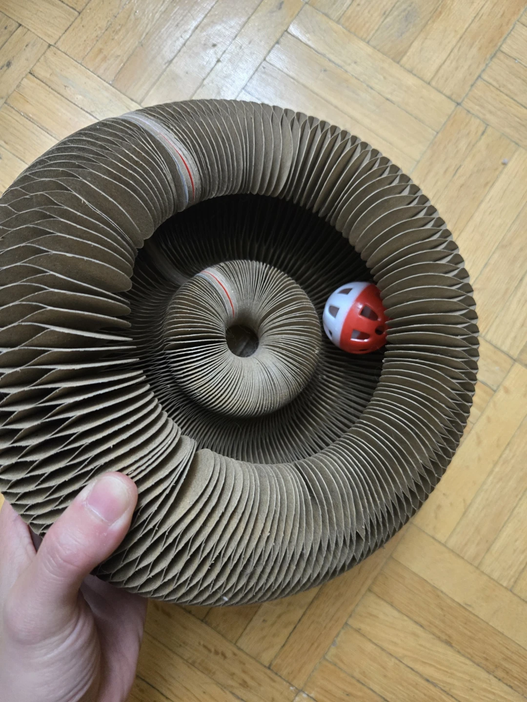 Cardboard Cat Scratcher with Ball Toy expandable