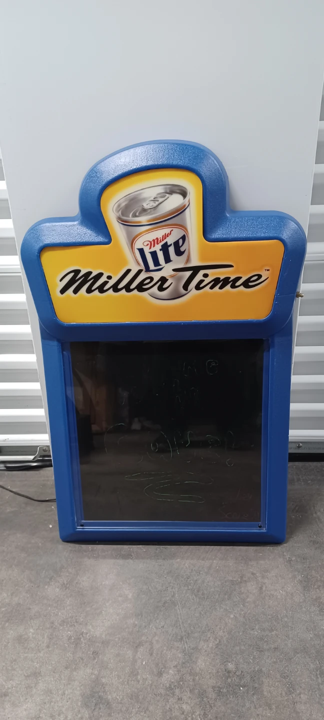 MILLER TIME Illuminated chalkboard  good condition - photo 2