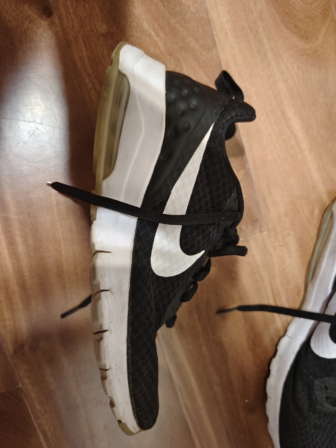 Nike Air Max Black Running Shoes size 8