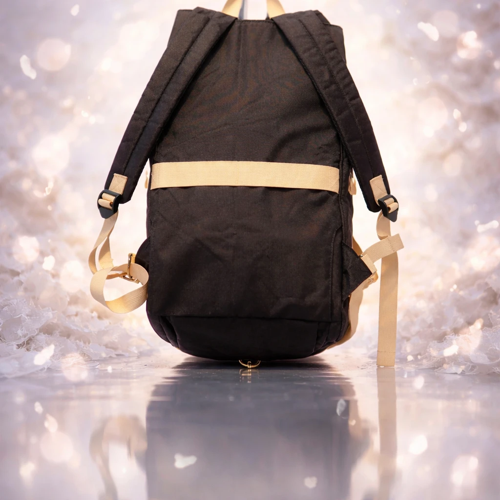 Etronik Black and Tan Duffle Bag - photo 3