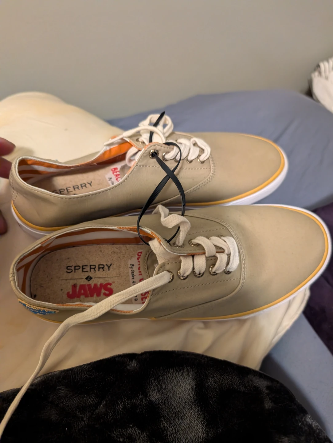 Sperry Jaws Amity Police Canvas Sneakers Tan Men's Size 9 - photo 2