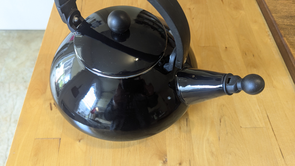 Le Creuset Black Zen Tea Pot Kettle 1.5 L (1.6 qt), Black - photo 3