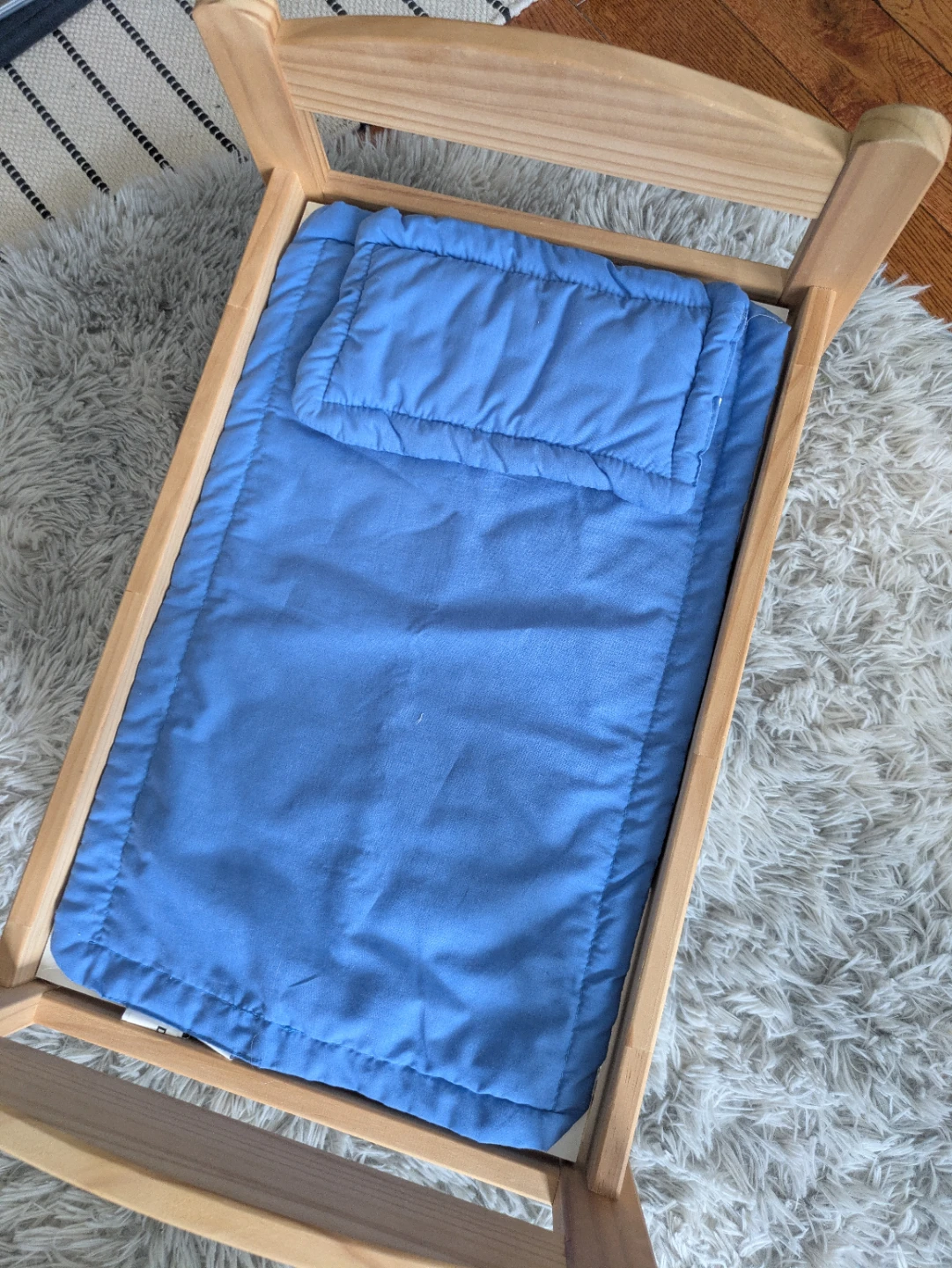IKEA DUKTIG Doll Bed with Bedding Set - photo 3