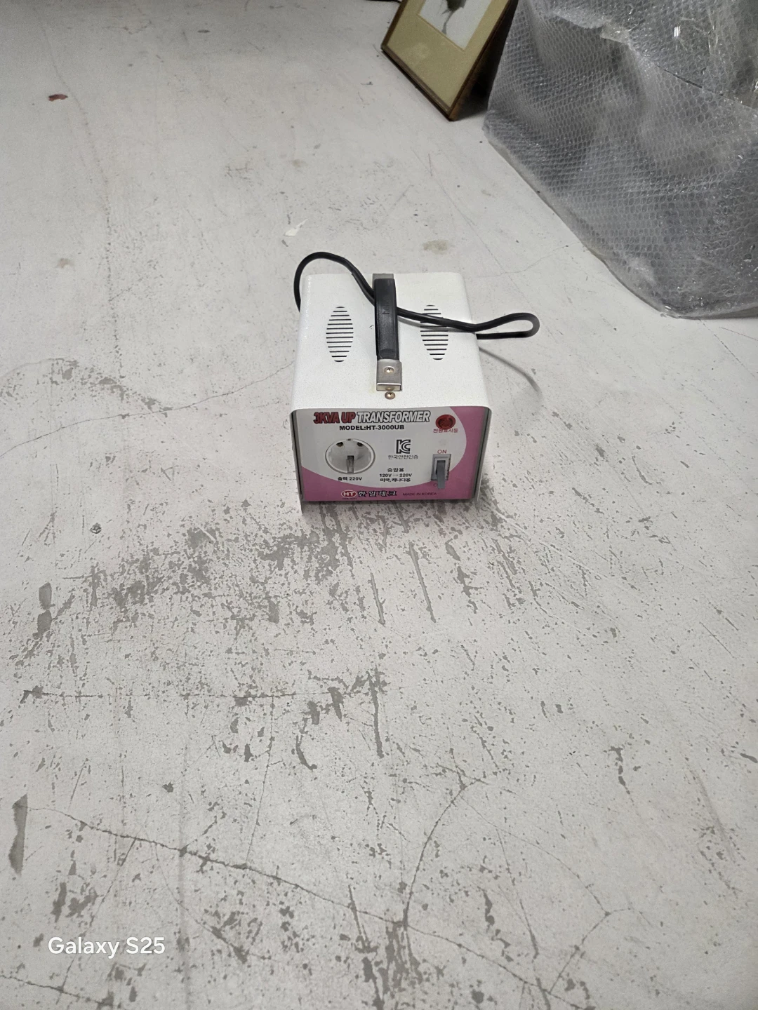 3KVA UP Transformer HT-3000UB - photo 4