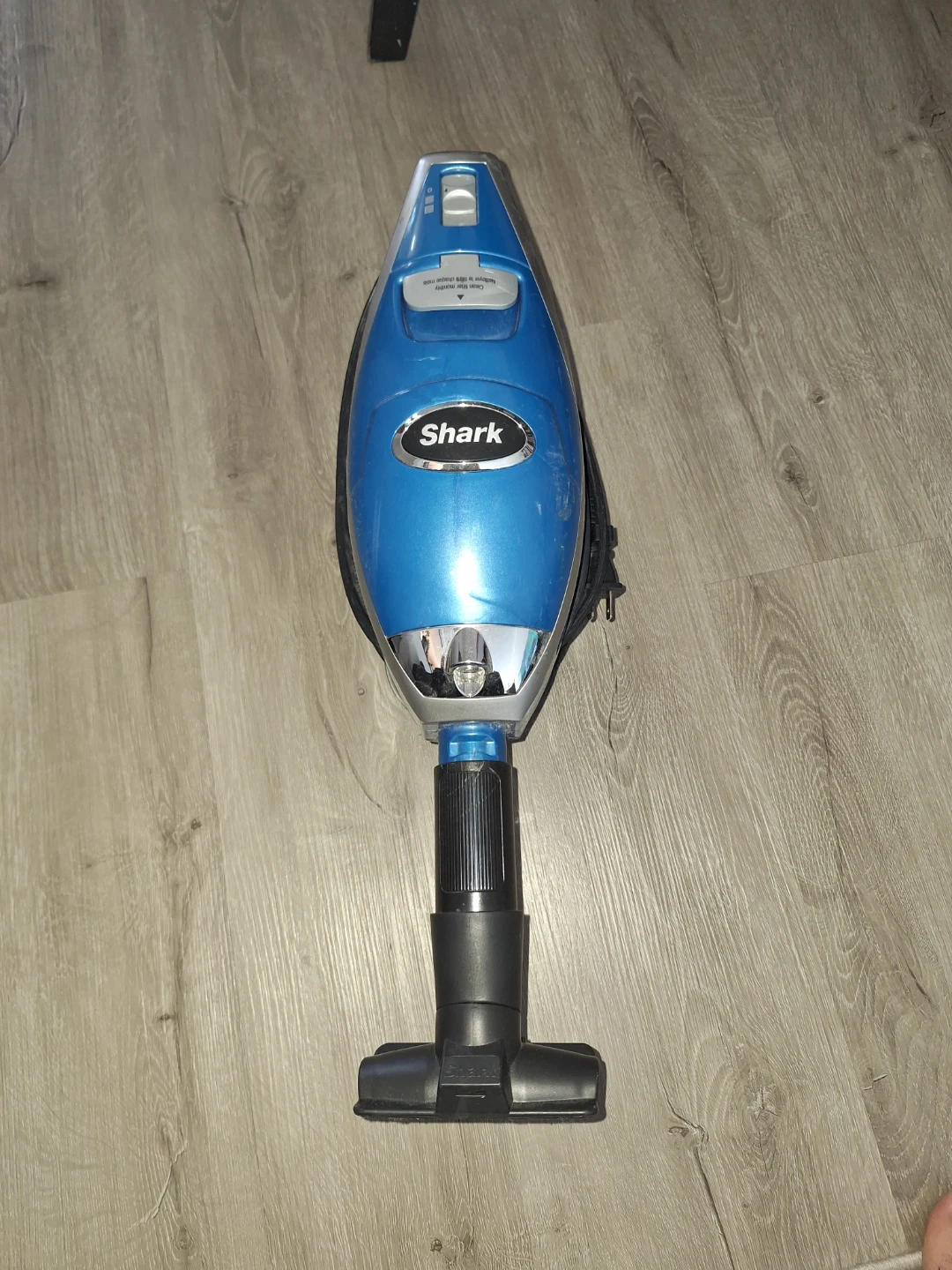 Shark Handheld Vacuum Cleaner - Blue