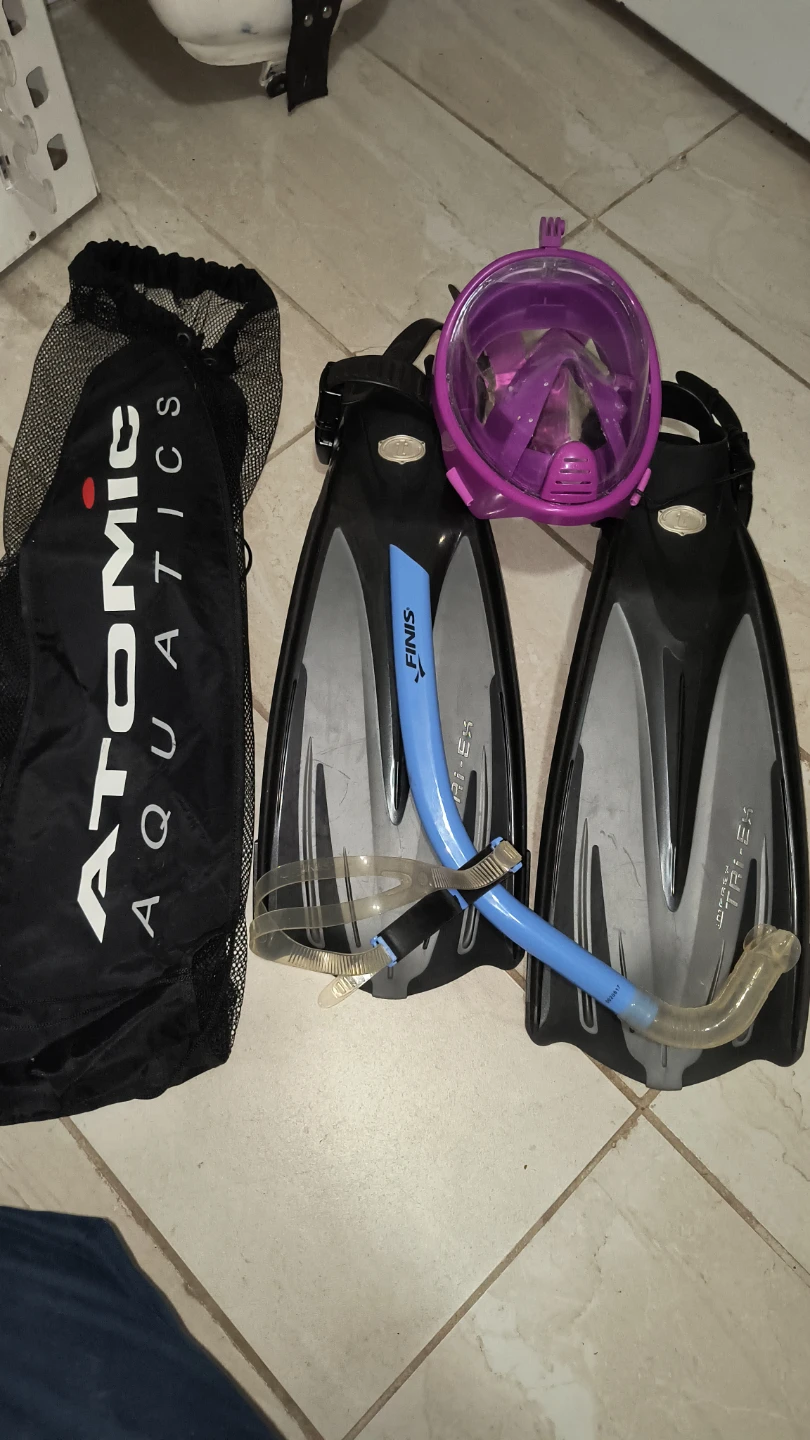 Atomic Aquatics Snorkel Set with Fins, Mask, and Bag