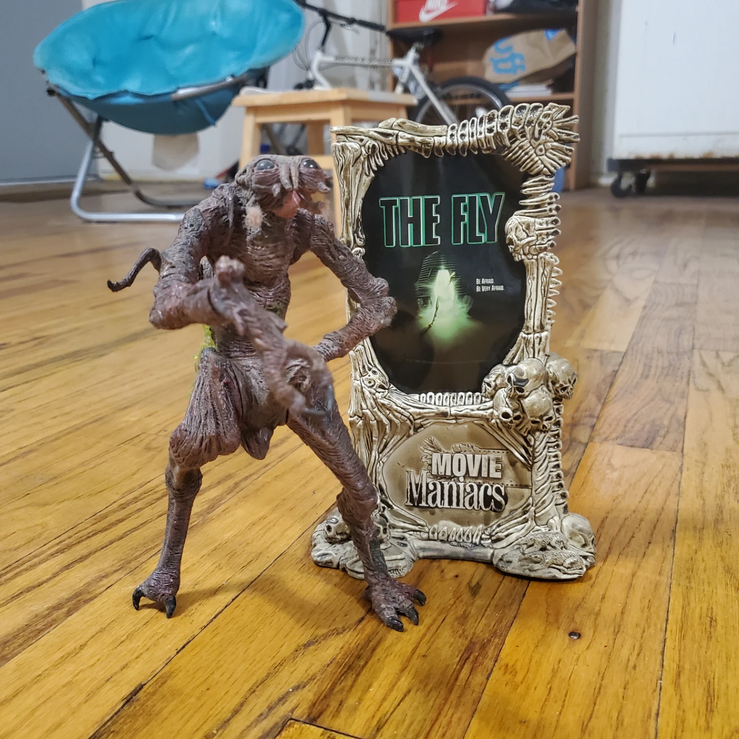 The Fly Movie Maniacs Action Figure and Frame