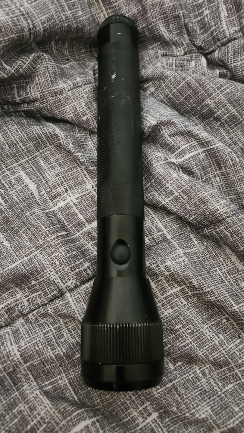 Black Maglite Flashlight