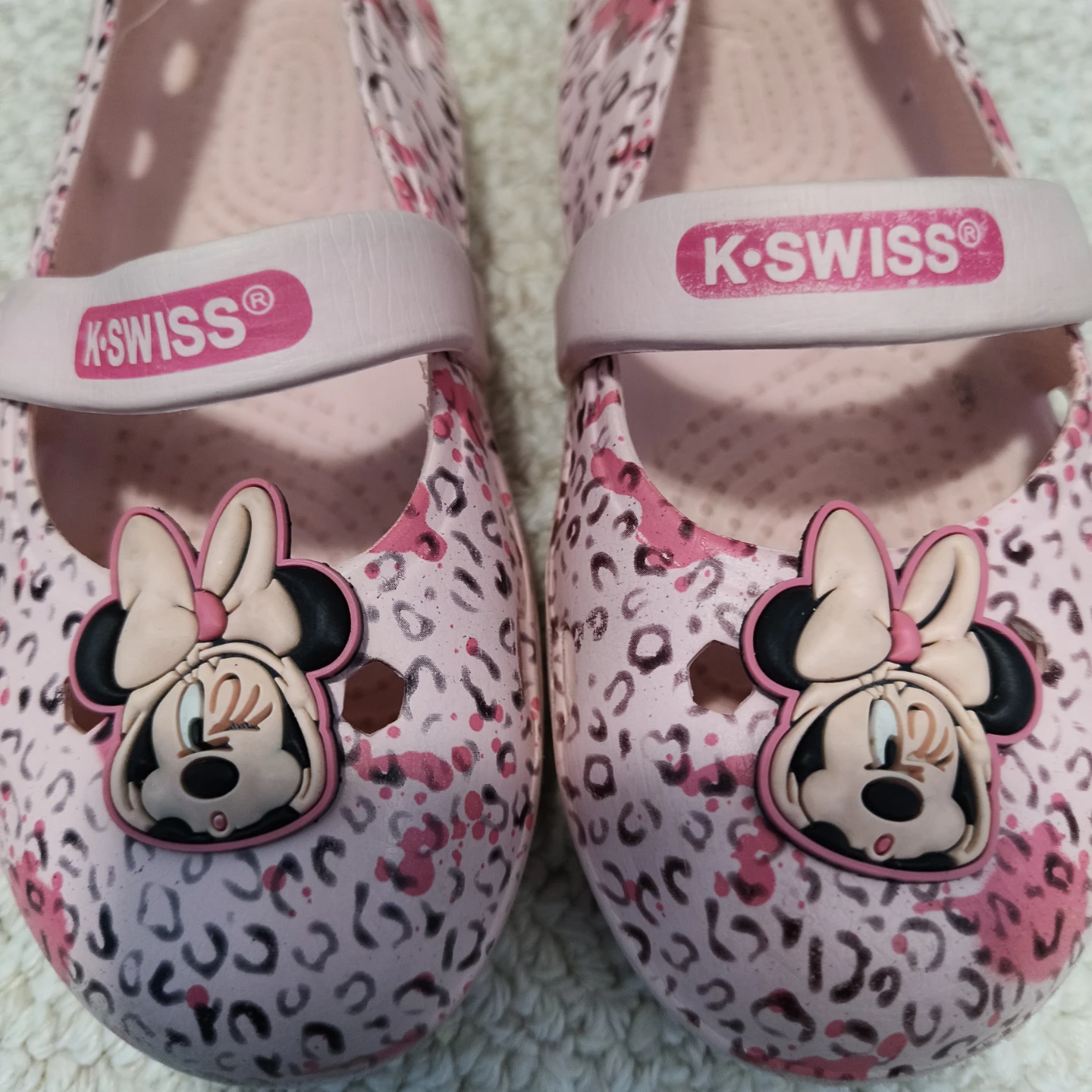 Minnie Mouse Mary Jane Shoes -SIZE US 10-11 - photo 3