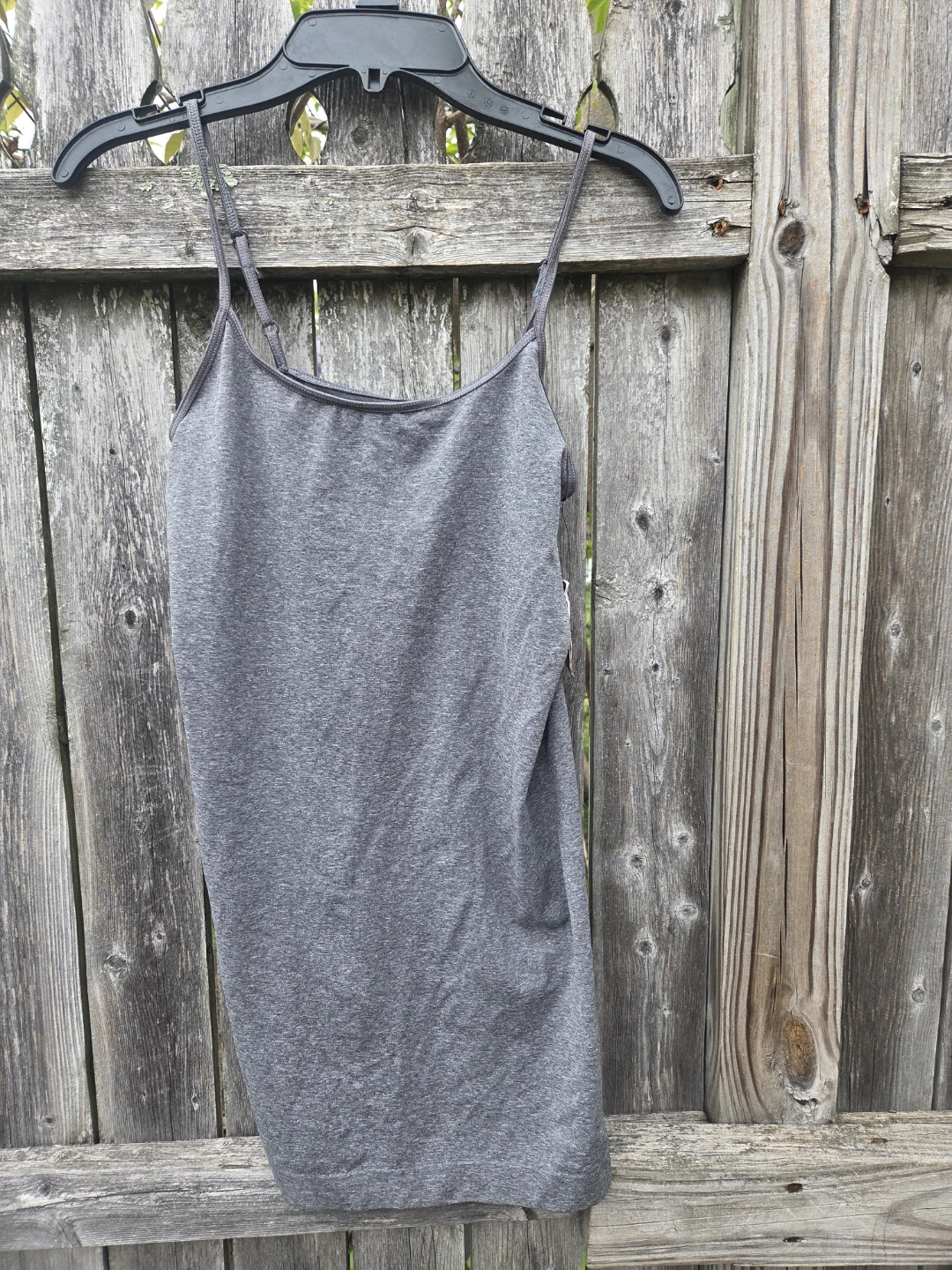 SO Perfect Seamless Cami Tank Top - Medium - Gray