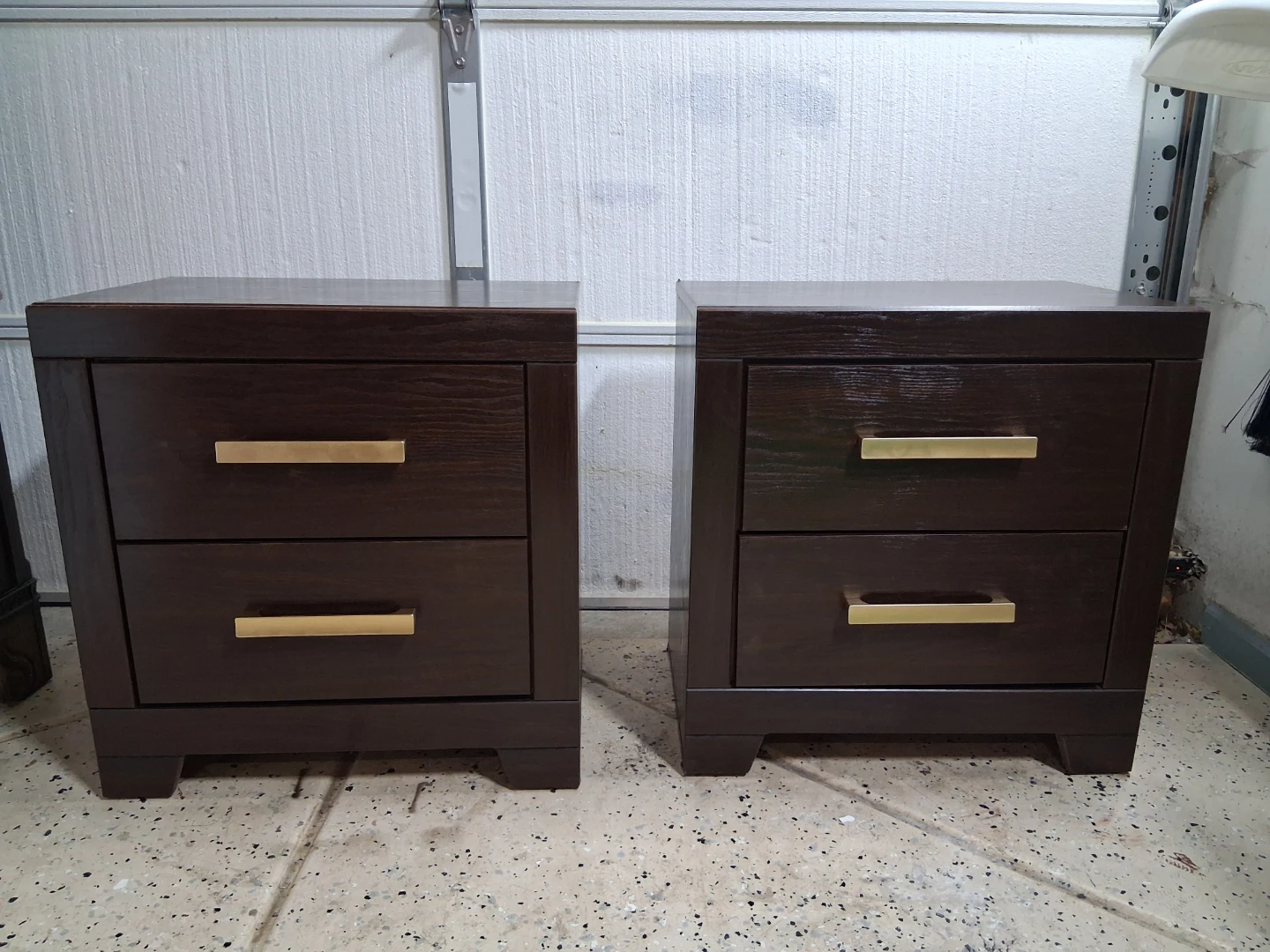 Set of 2 Dark Brown Nightstands with Gold Handles