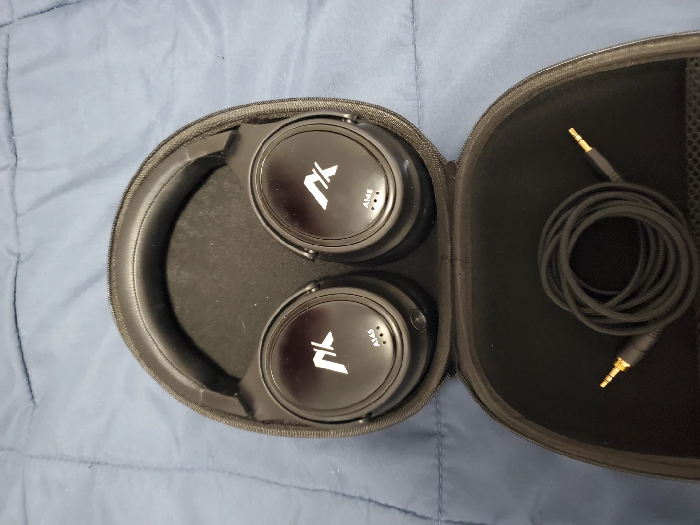 Audix AX45 Headphones with Case and Cable
