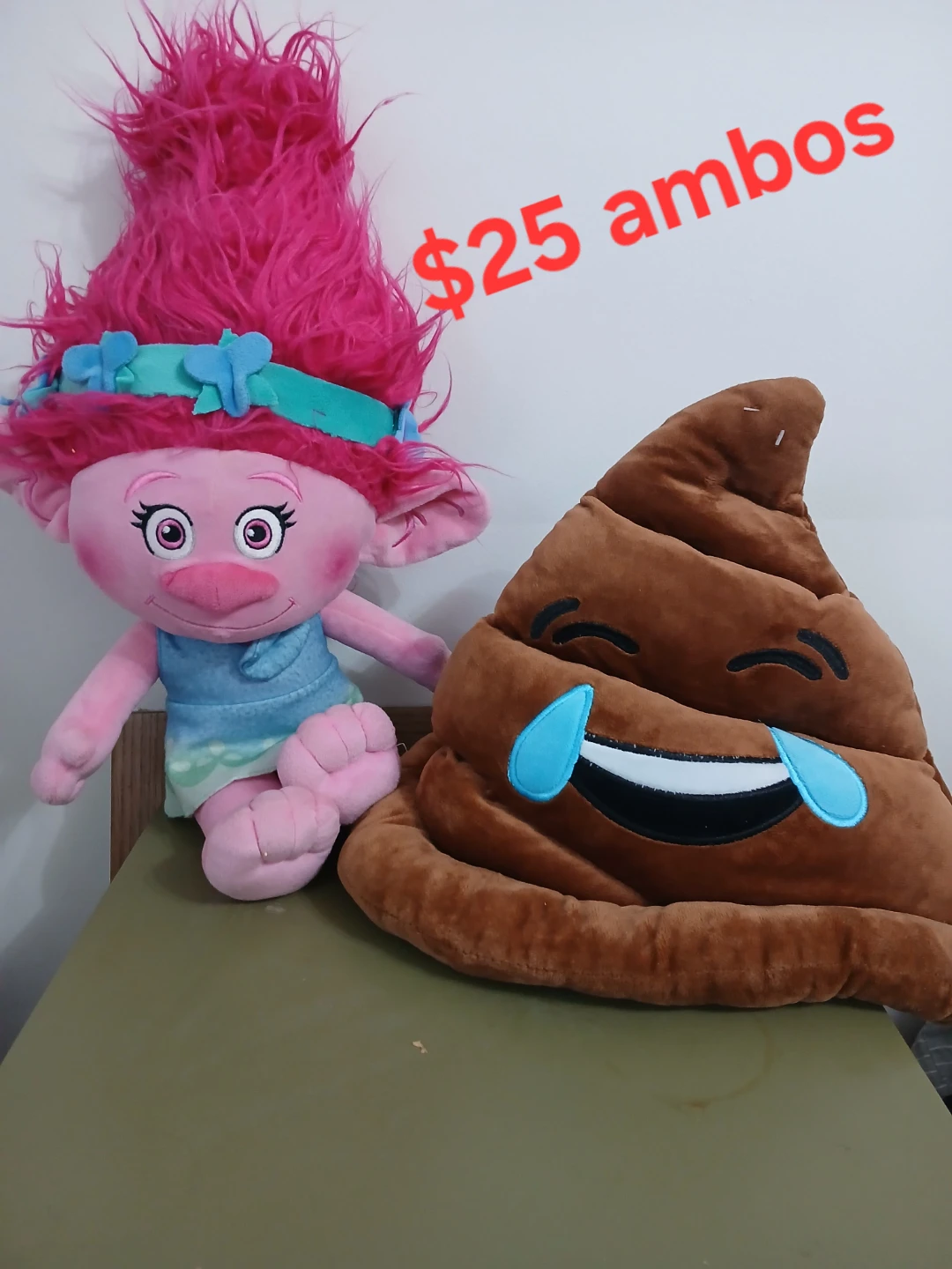 Poppy Troll Doll & Emoji Poop Pillow