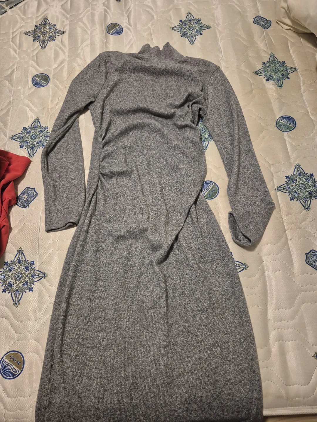 Bundle of Pregnancy Clothing - photo 4
