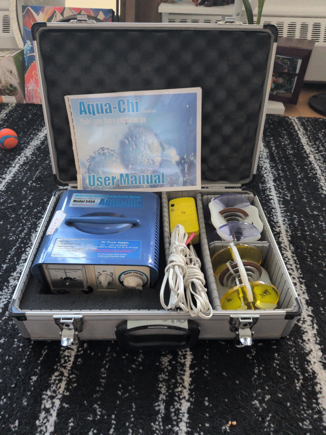 Aqua-Chi Model 5400 Hydro-stimulation Footbath Spa