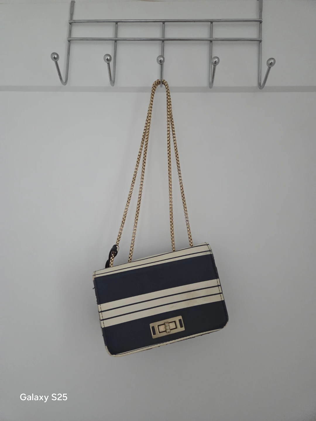 Van Heusen Striped Shoulder Bag - photo 2
