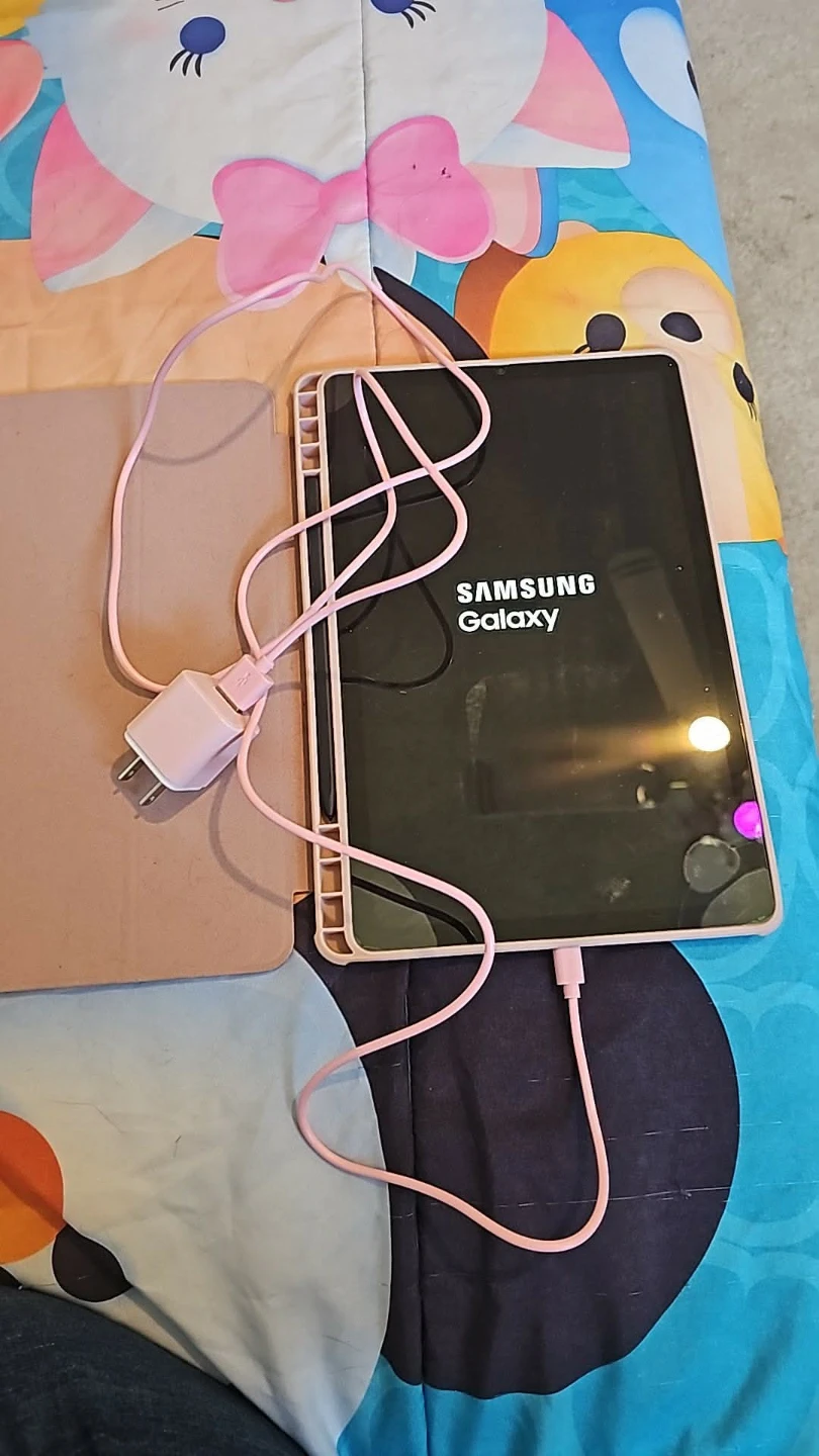 Samsung Galaxy Tablet with Case and Charger - photo 2