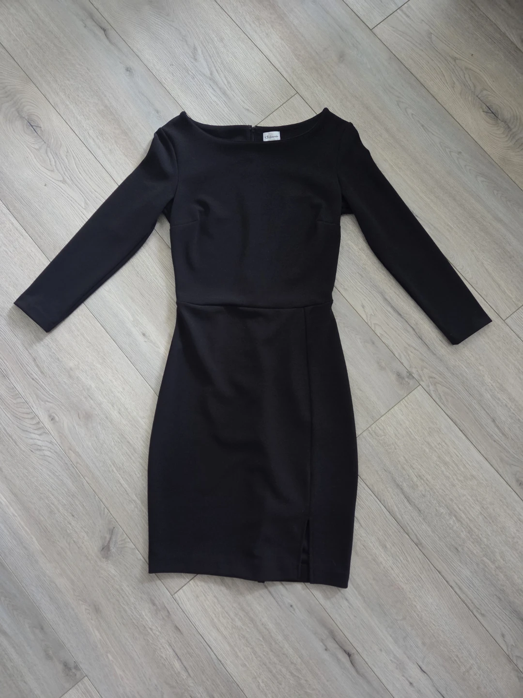 Dynamite Long Sleeve Black Dress