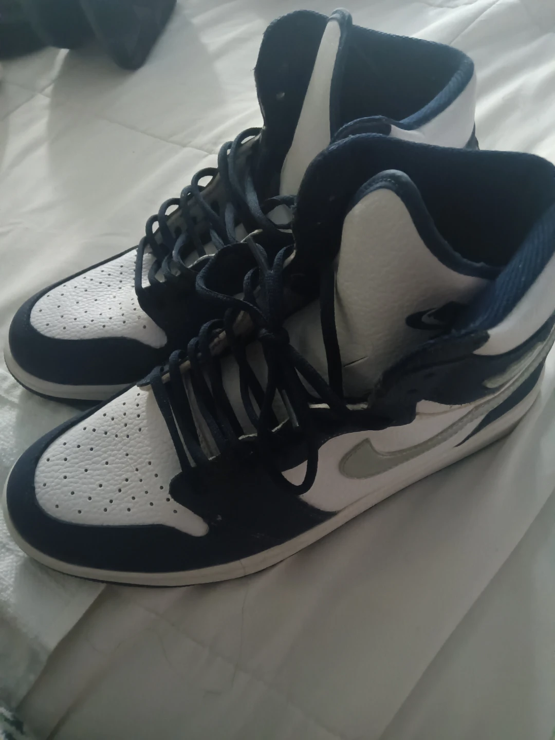 Nike Air Jordan 1 High OG "UNC" (2022 Re-Release)