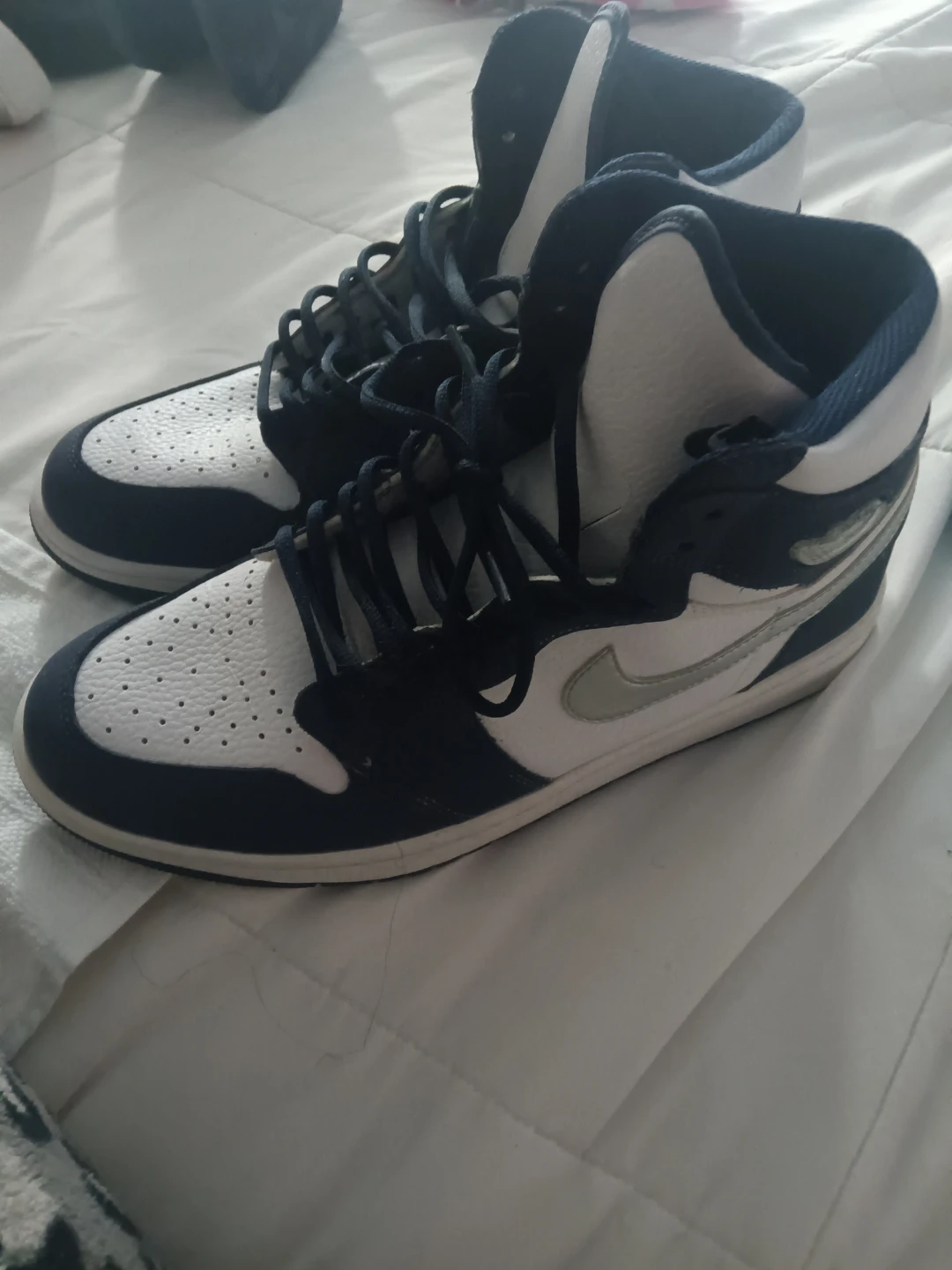 Nike Air Jordan 1 High OG "UNC" (2022 Re-Release) - photo 4