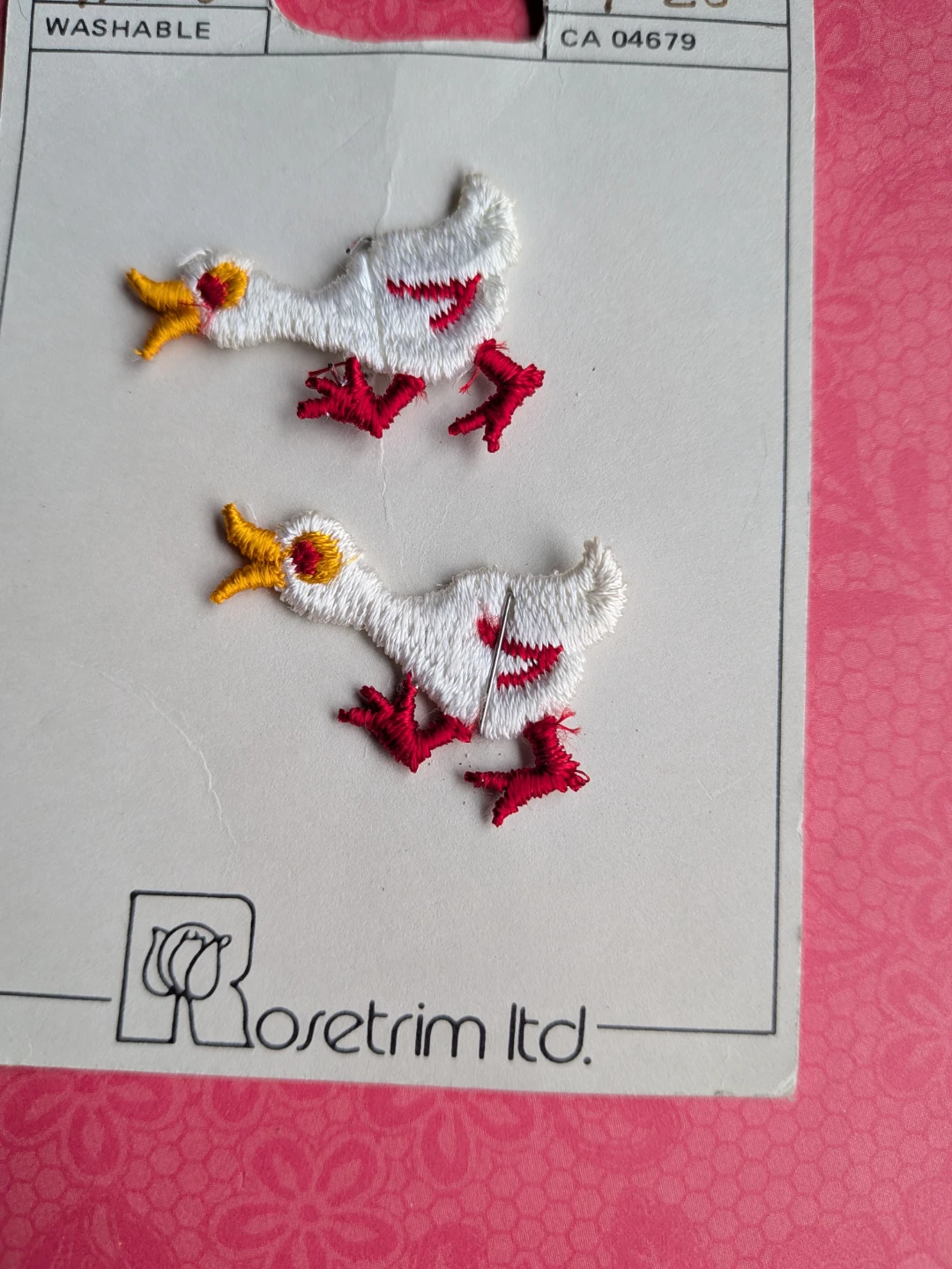 Two Vintage Goose Appliqué Patches - photo 2