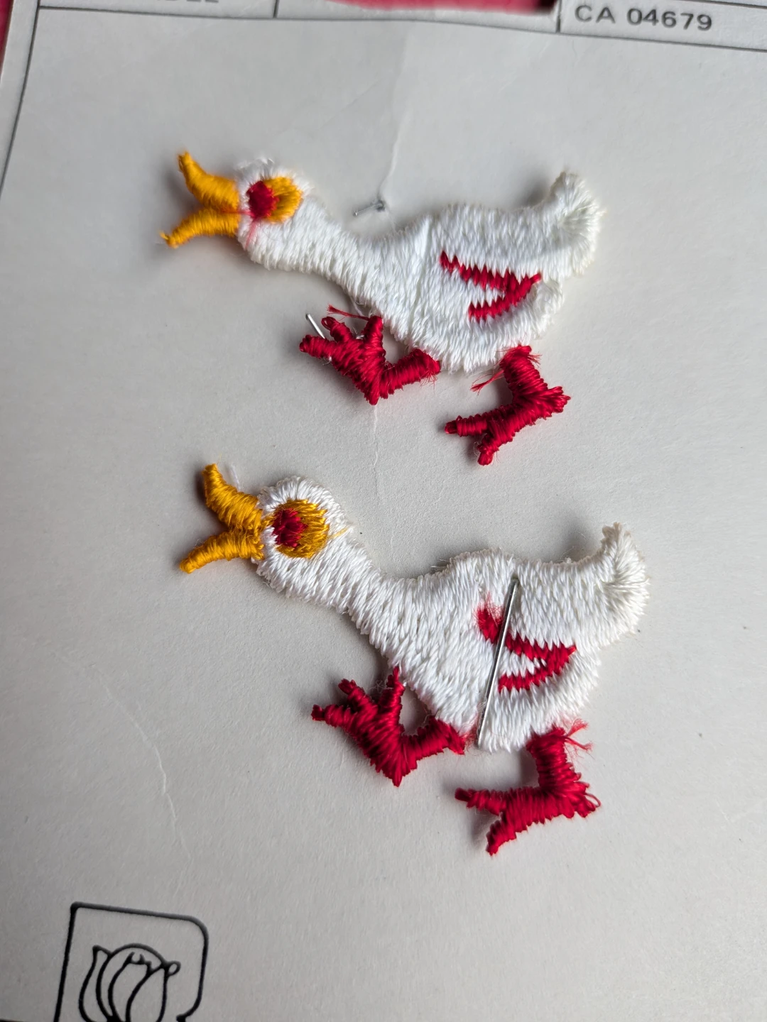 Two Vintage Goose Appliqué Patches - photo 5
