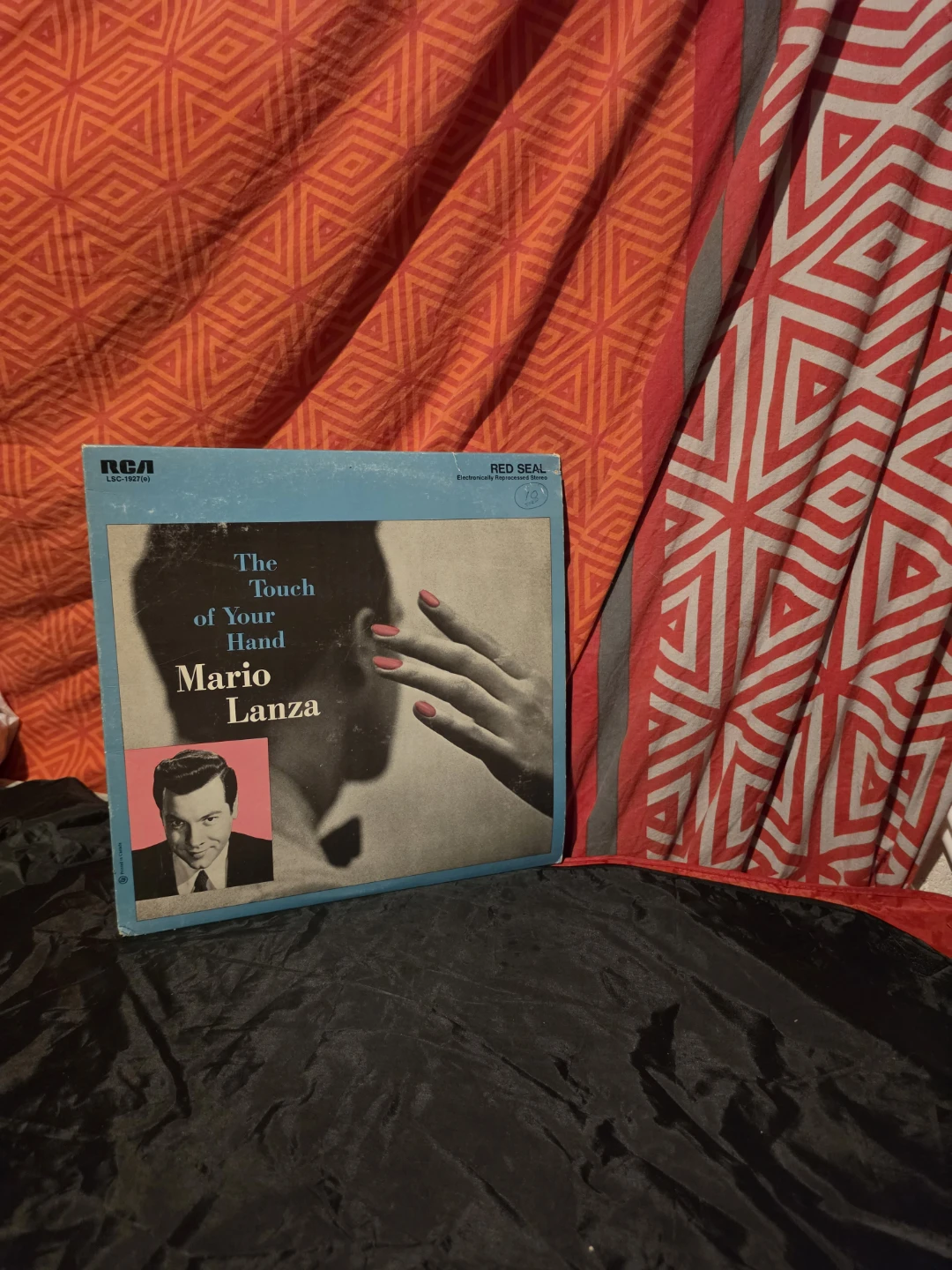 Mario Lanza The Touch of Your Hand Vinyl Record - photo 3