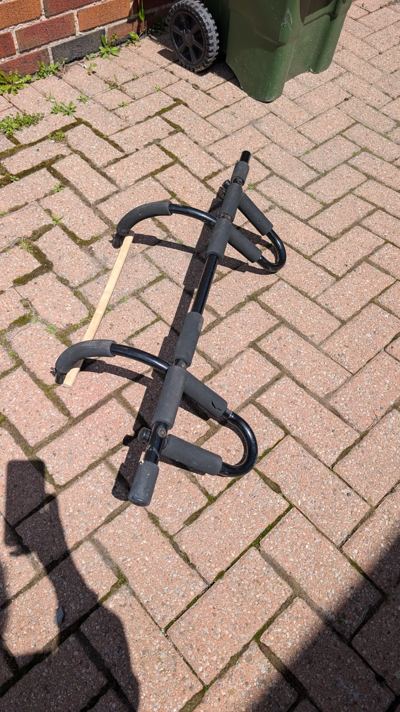 Doorway Pull-Up Bar