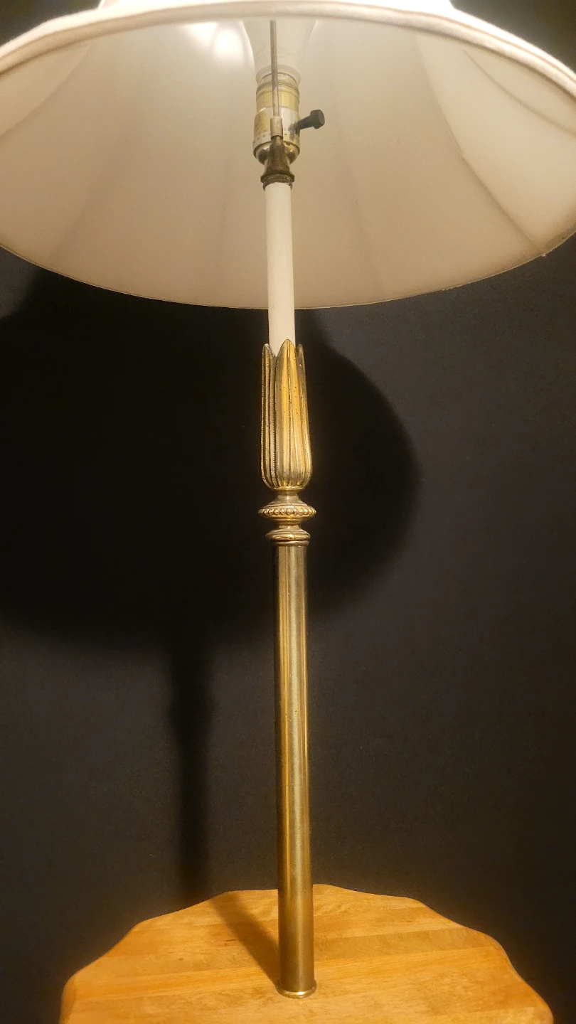 Vintage Floor Lamp w/ Table - photo 5