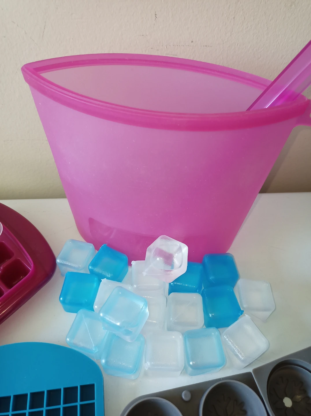 LikeNew~everything Ice Cubes - photo 3