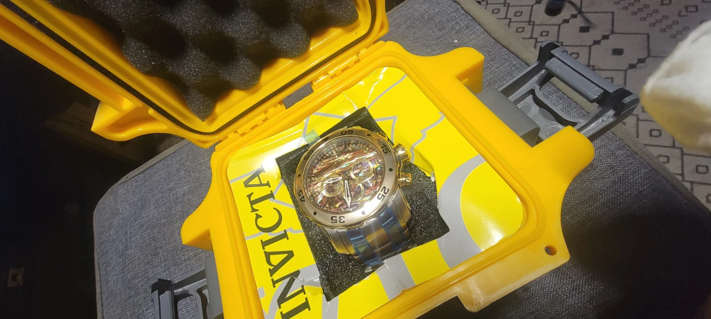 Invicta Pro Diver Men's Watch 39922 , Diamond Edition - photo 3