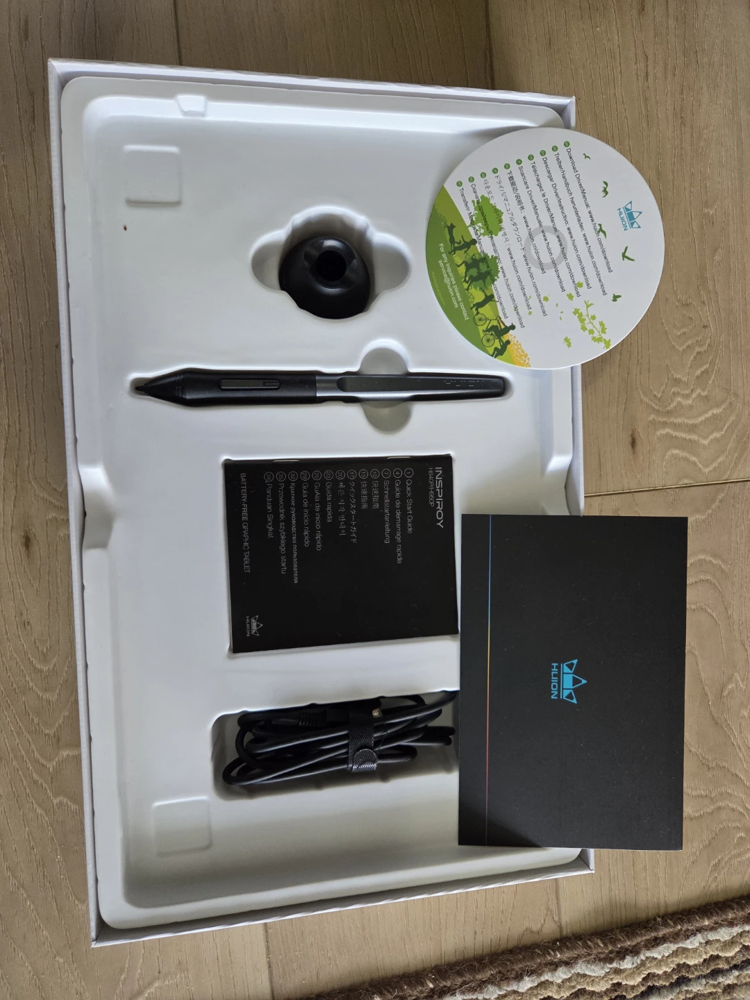 HUION Inspiroy H950P Battery-free Pen Tablet - photo 3