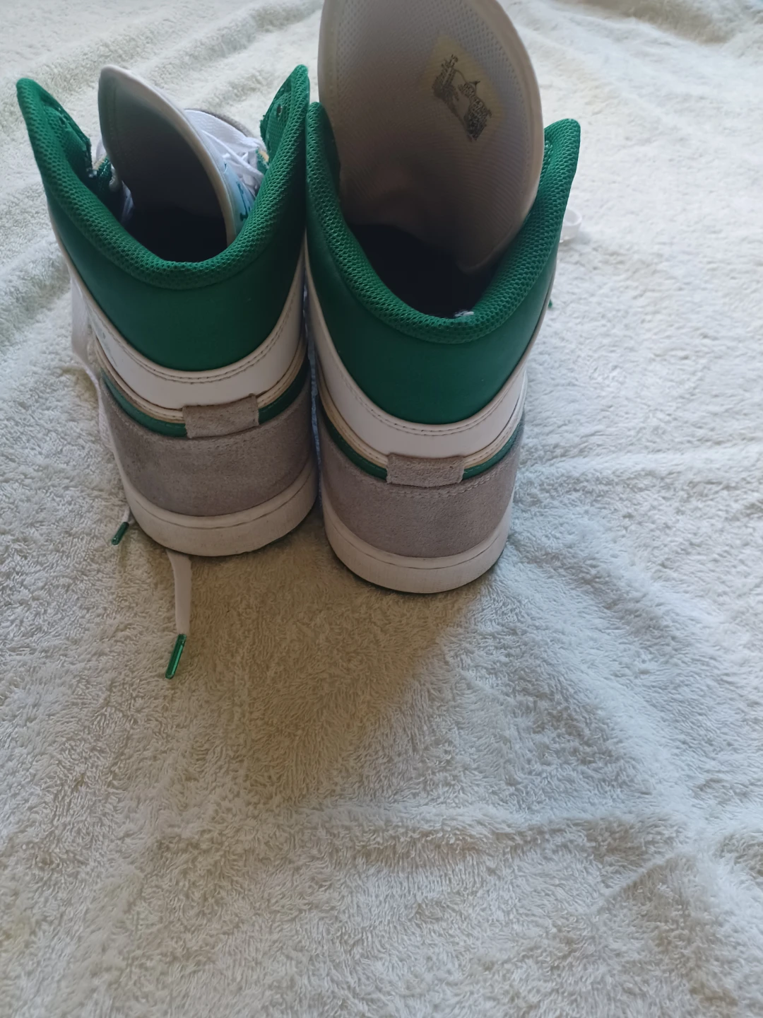 Air Jordan 1 Mid SE "True Blue" Sneakers - photo 2