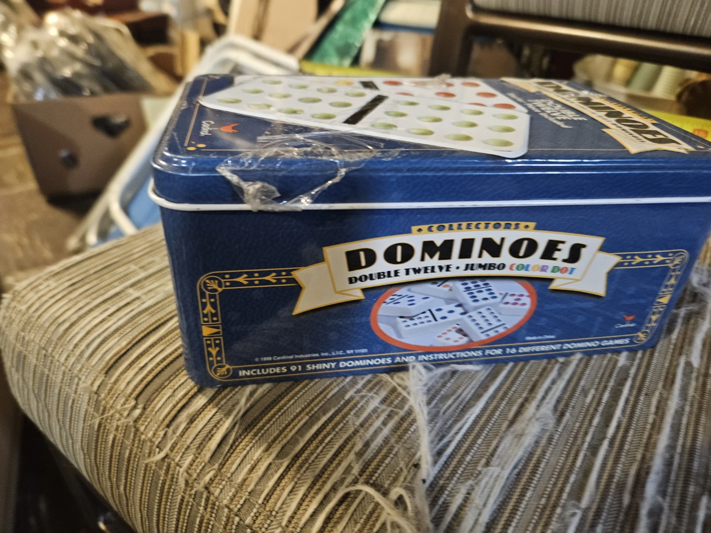 Cardinal Collectors Double Twelve Jumbo Color Dot Dominoes - photo 4