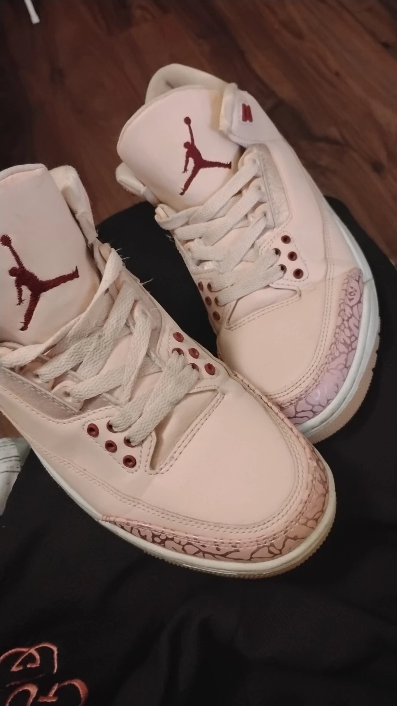 Women's Jordan's