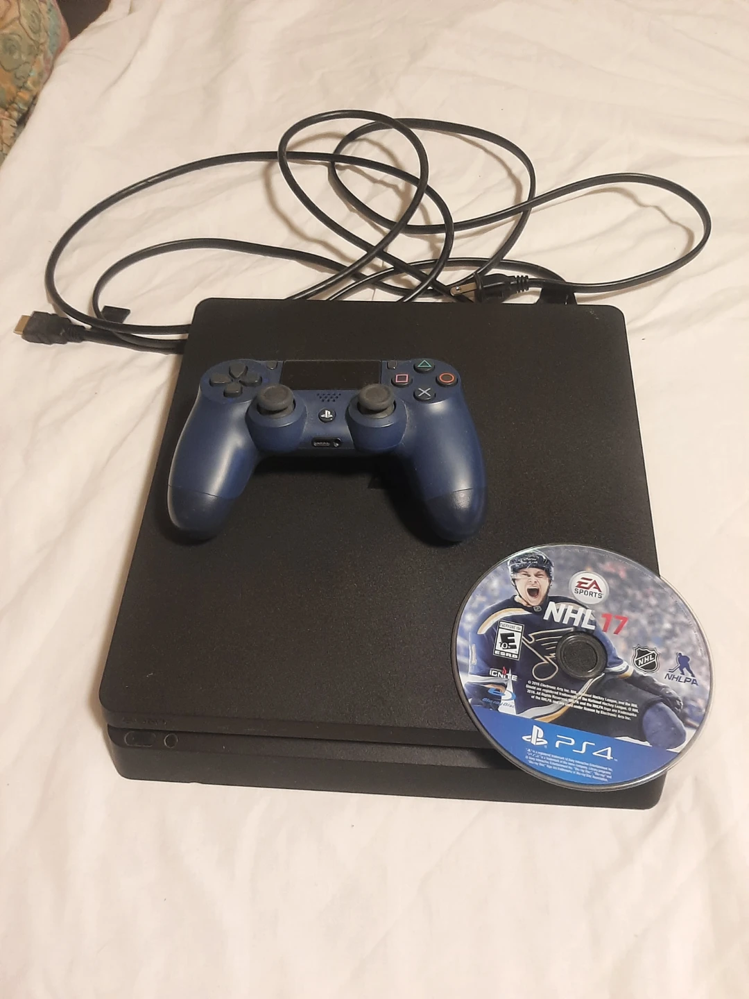Sony PlayStation 4 Slim Console with controller & NHL 17 Game