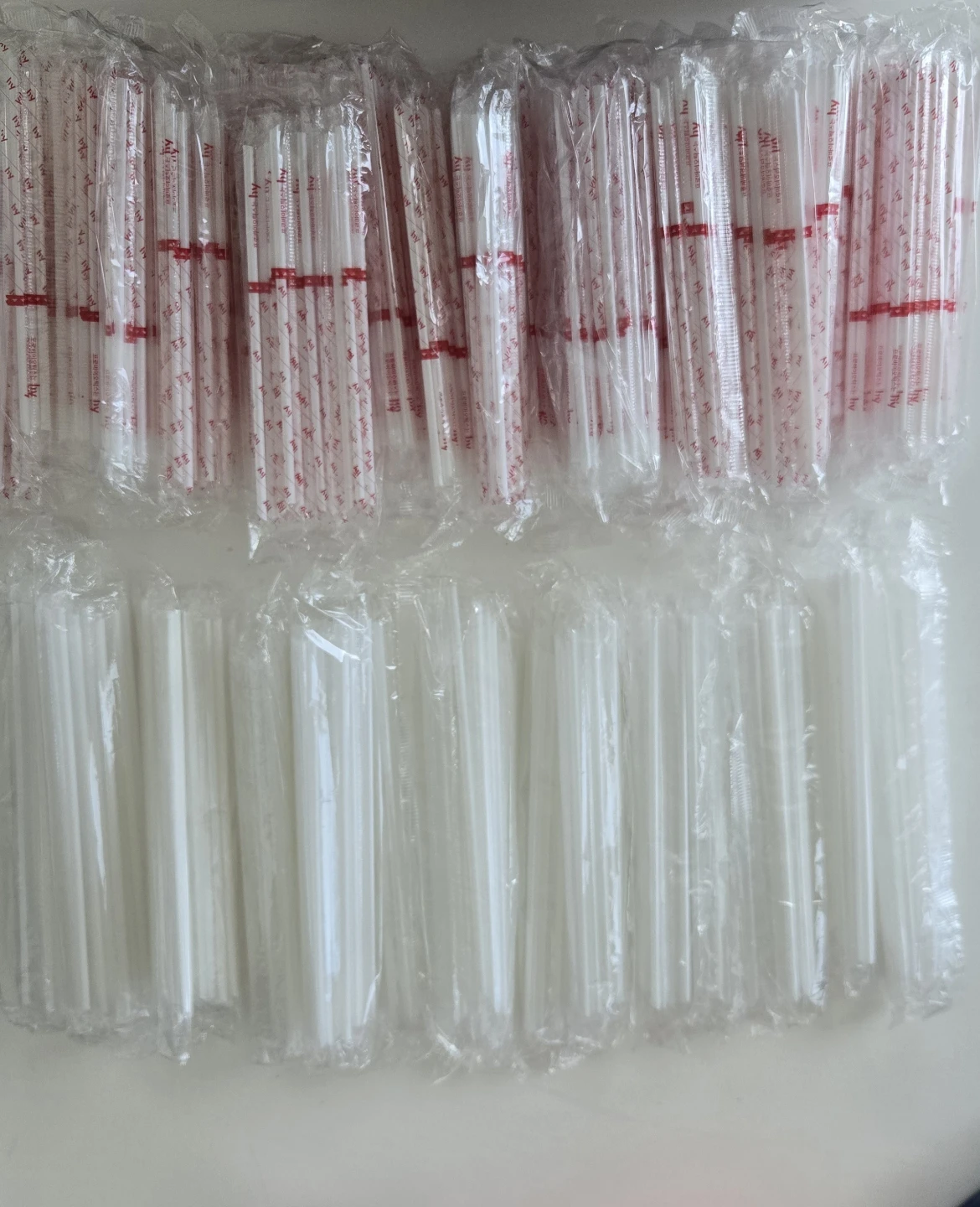 Bulk Pack of Red Striped Drinking Straws
