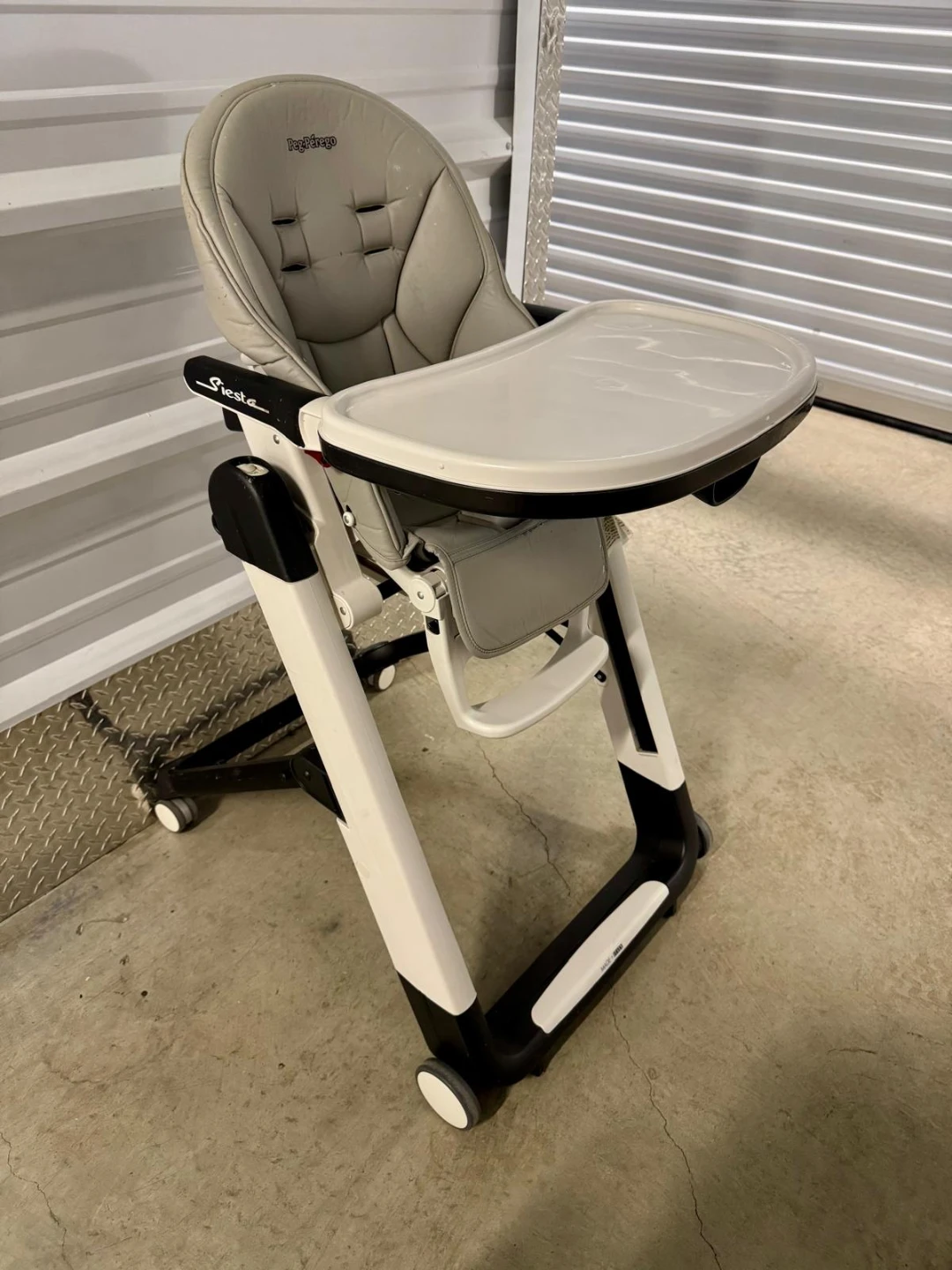 Peg Perego Siesta High Chair - Gray
